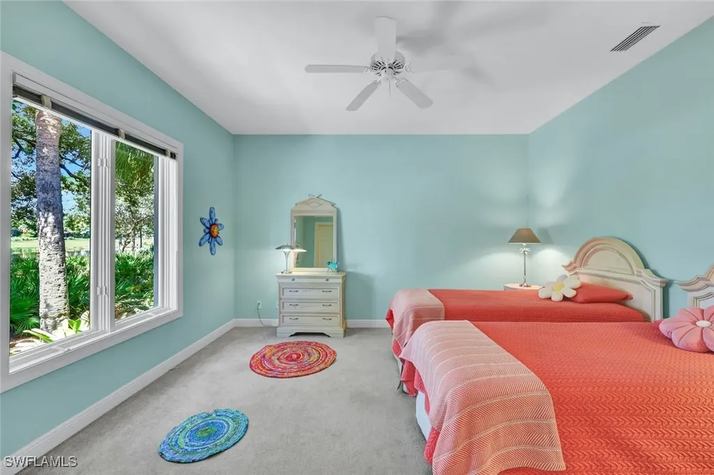 1004 Barcarmil Way Naples FL 34110