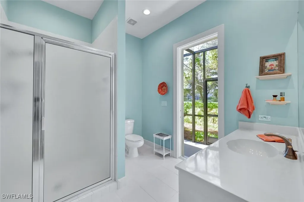 1004 Barcarmil Way Naples FL 34110