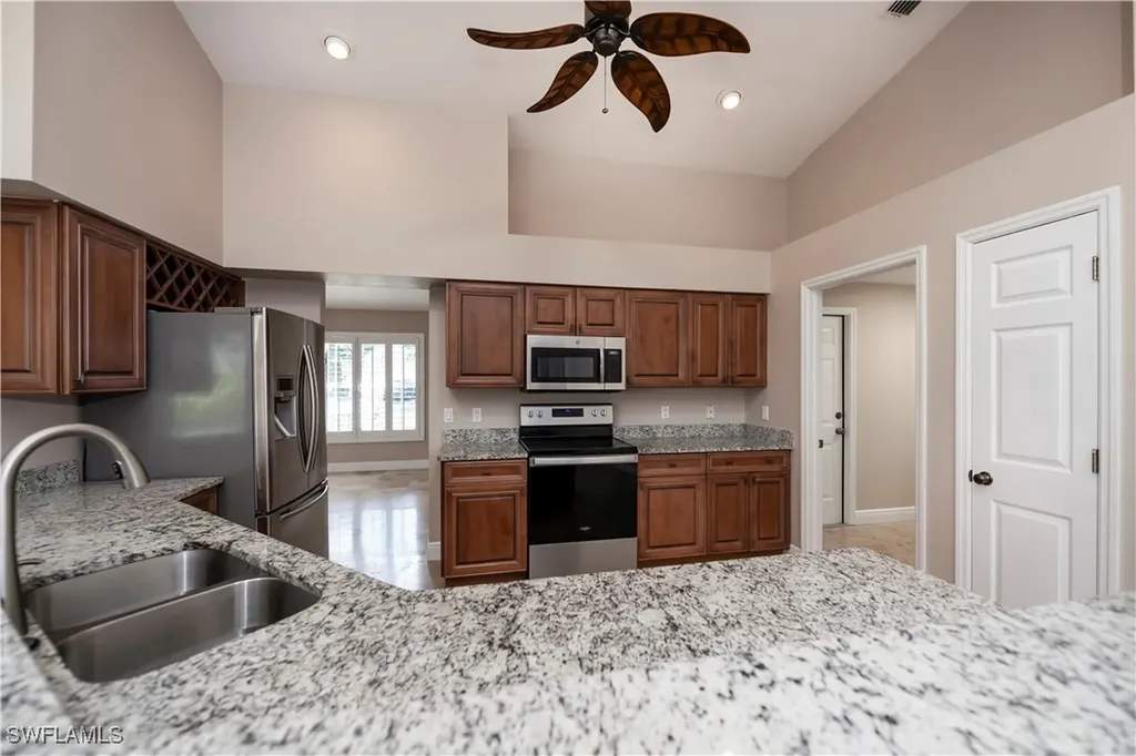 14730 Blackbird Lane Fort Myers FL 33919