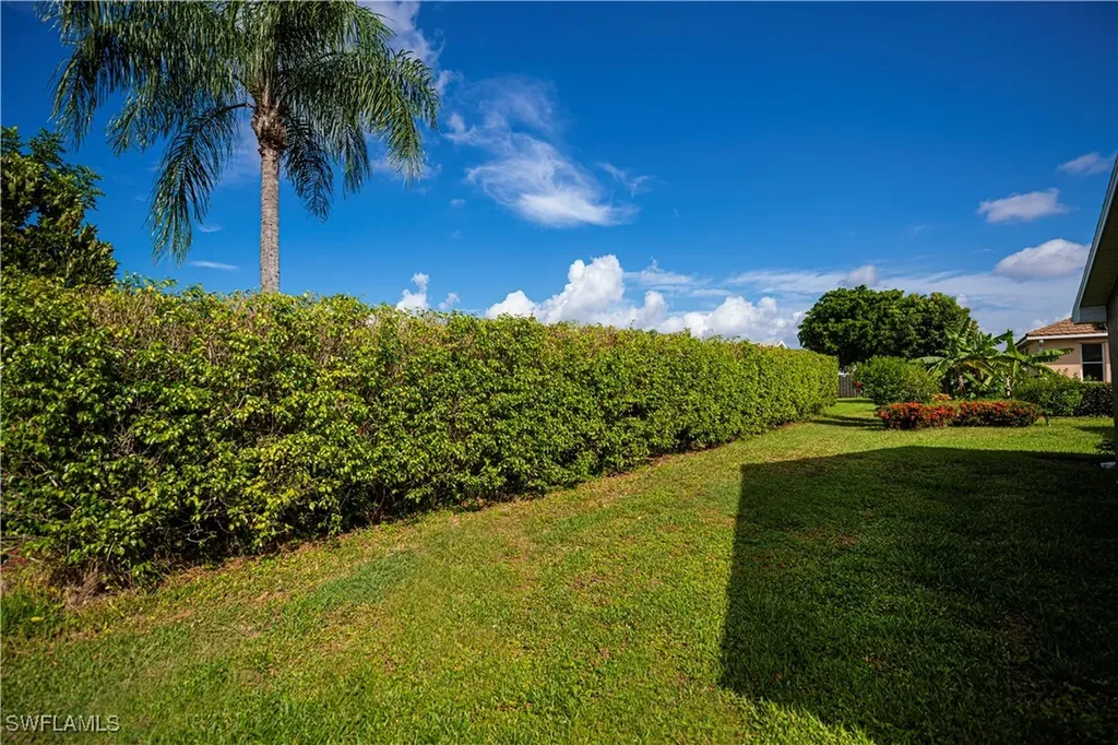 14730 Blackbird Lane Fort Myers FL 33919