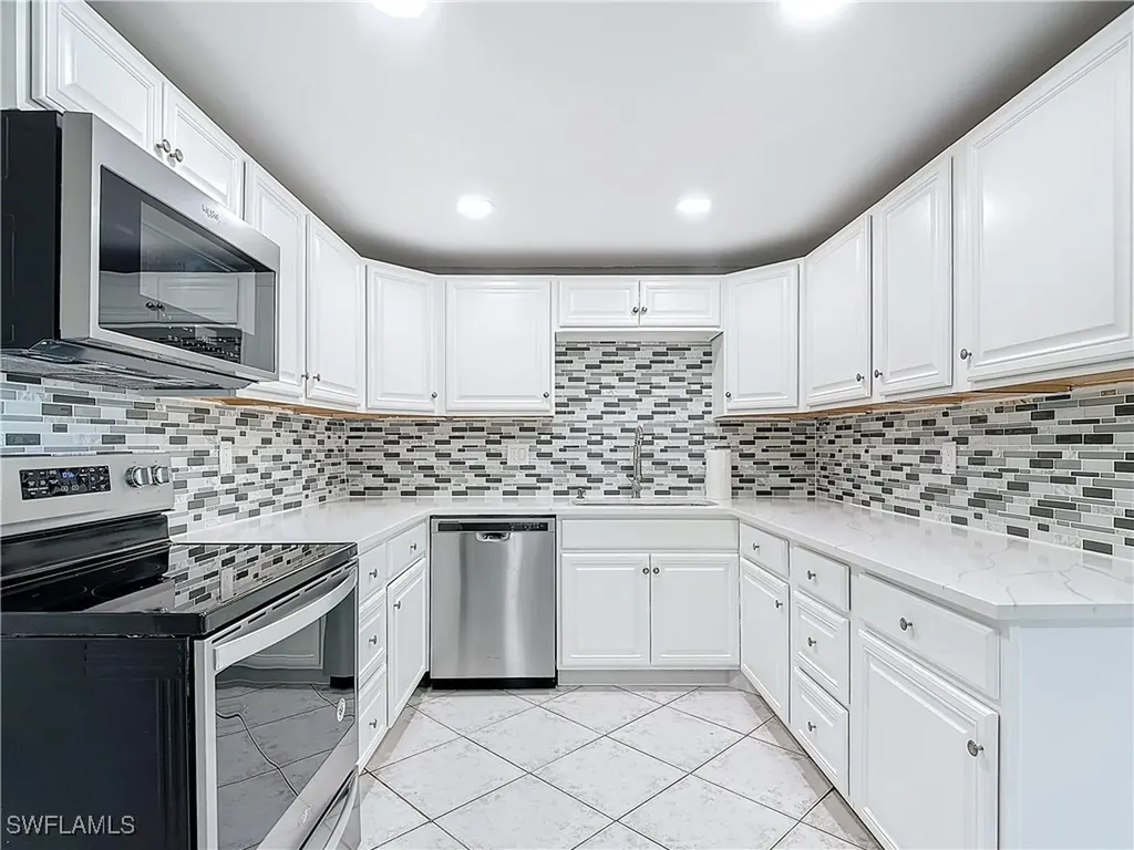 4802 Albacore Lane Fort Myers FL 33919