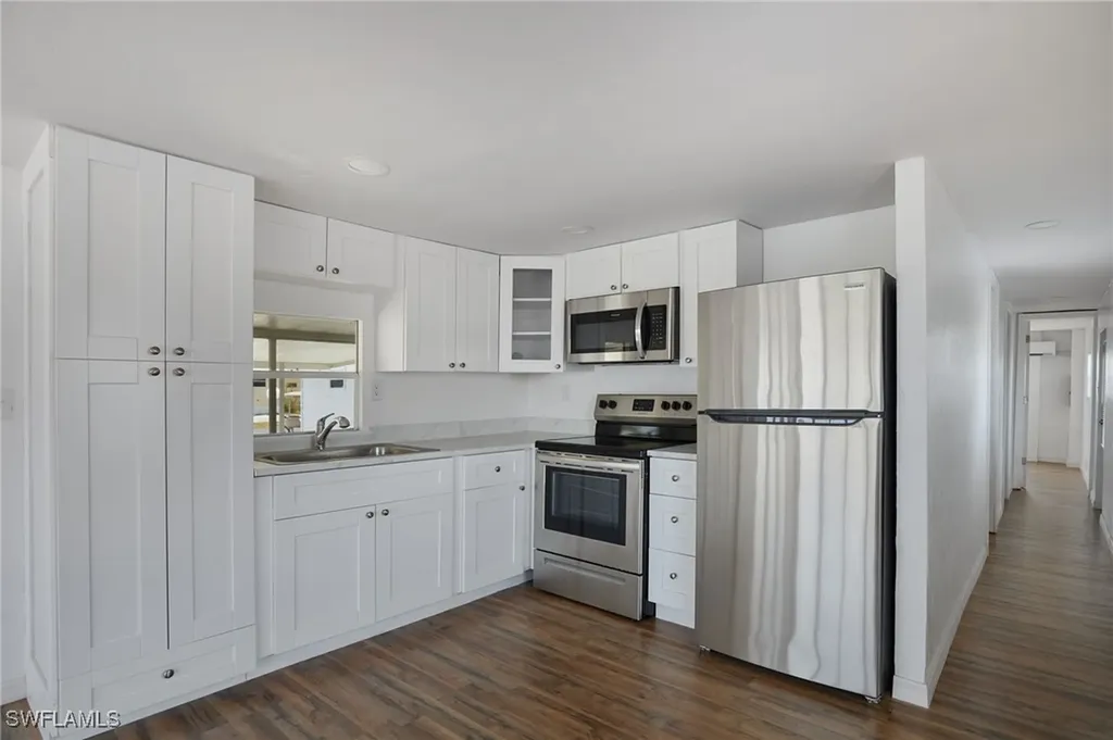 5558 Palm Beach Boulevard Fort Myers FL 33905