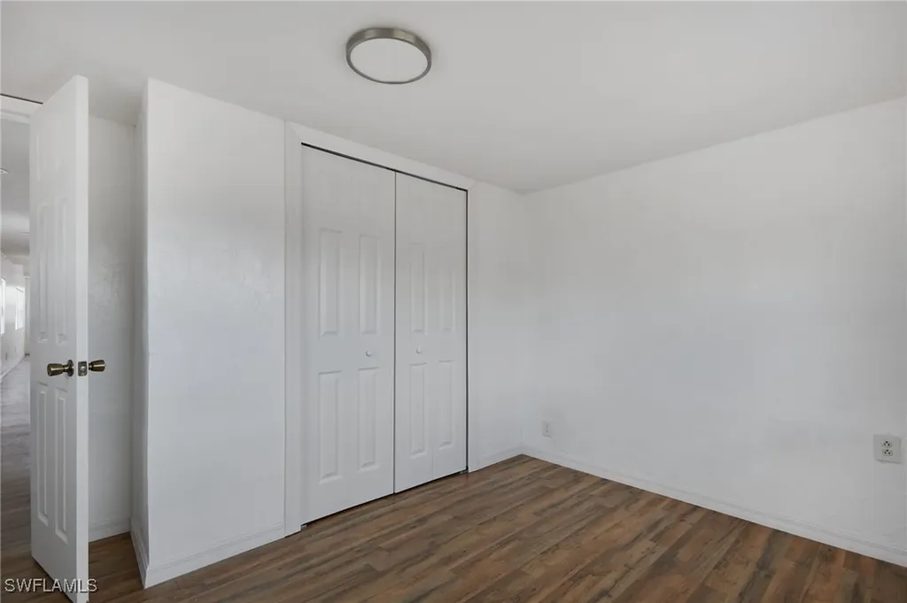 5558 Palm Beach Boulevard Fort Myers FL 33905