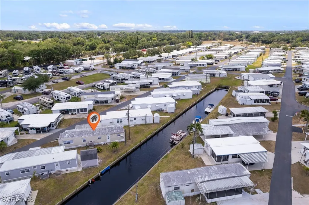 5558 Palm Beach Boulevard Fort Myers FL 33905