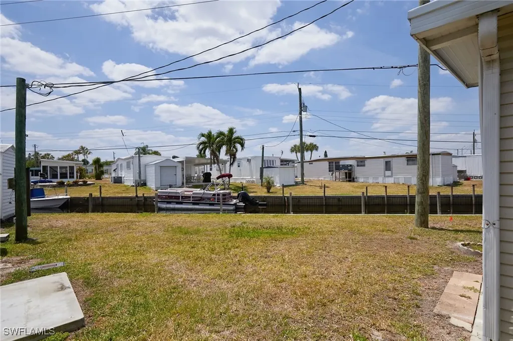 5558 Palm Beach Boulevard Fort Myers FL 33905