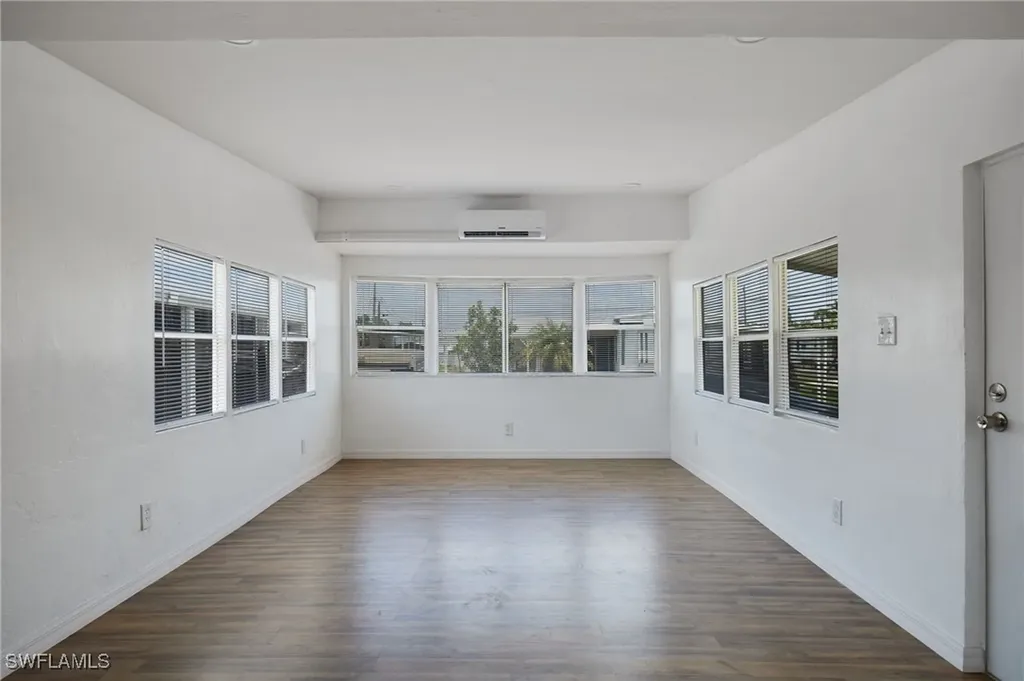 5558 Palm Beach Boulevard Fort Myers FL 33905