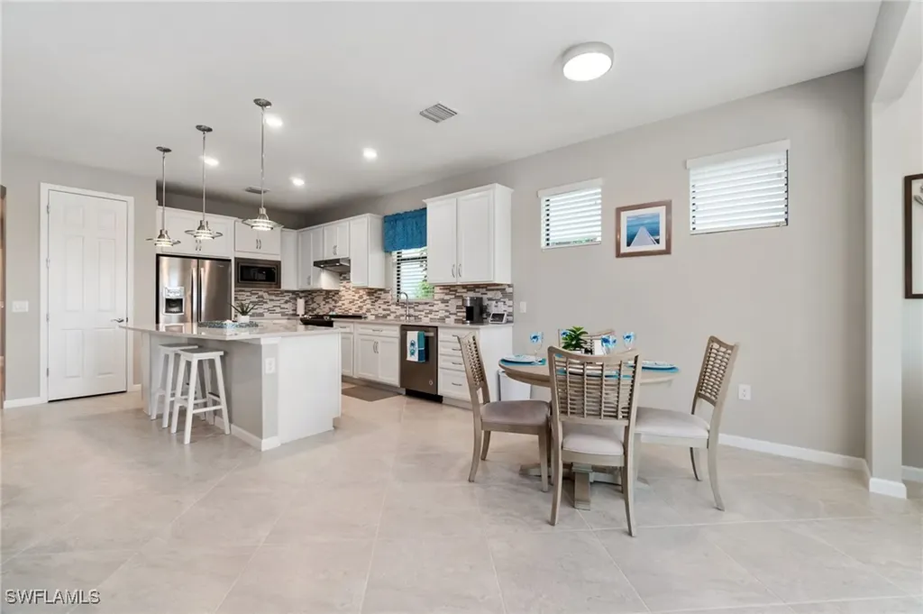 6792 Bromeliad Drive Naples FL 34114