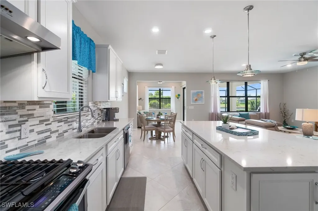 6792 Bromeliad Drive Naples FL 34114