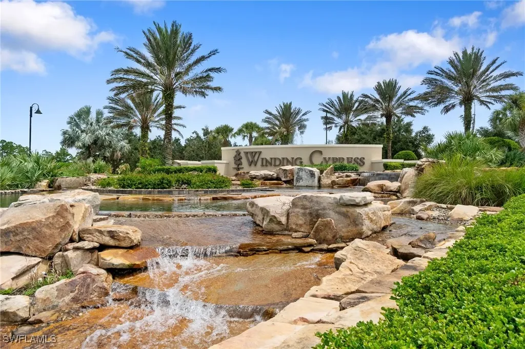 6792 Bromeliad Drive Naples FL 34114