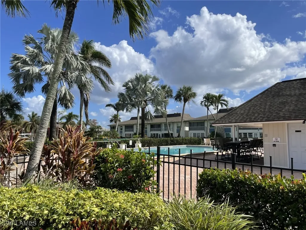 325 Charlemagne Boulevard Naples FL 34112