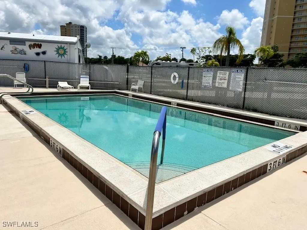 19681 Summerlin Road U-681 Fort Myers FL 33908