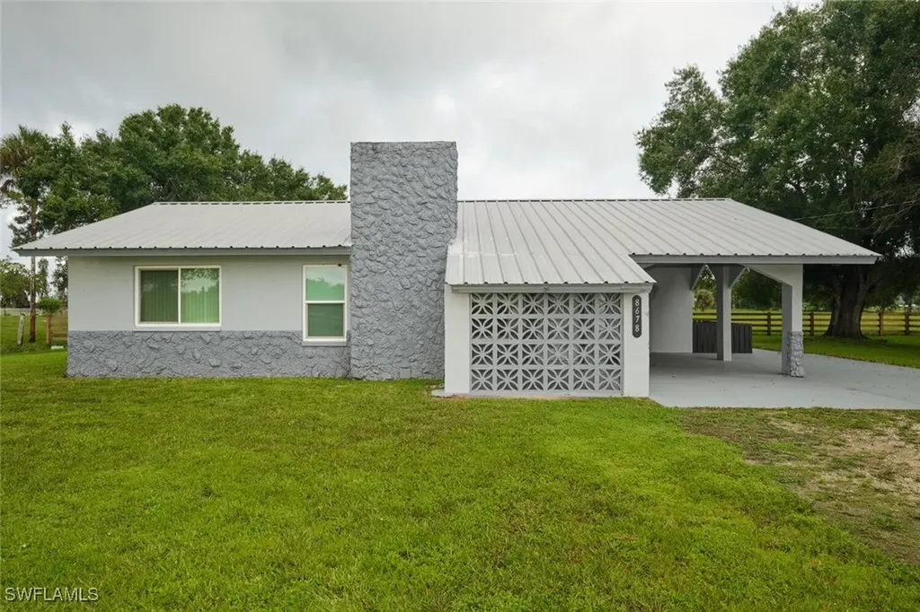 8678 County Road 78 Fort Denaud FL 33935