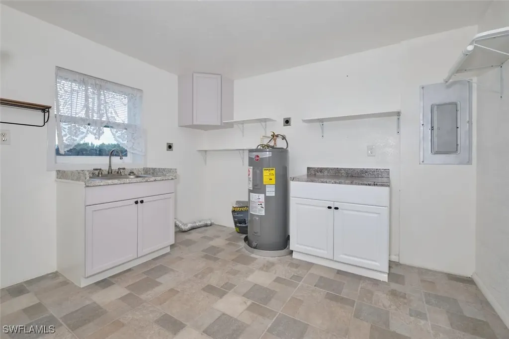 8678 County Road 78 Fort Denaud FL 33935