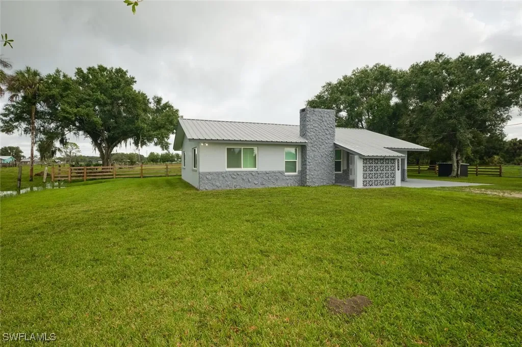 8678 County Road 78 Fort Denaud FL 33935