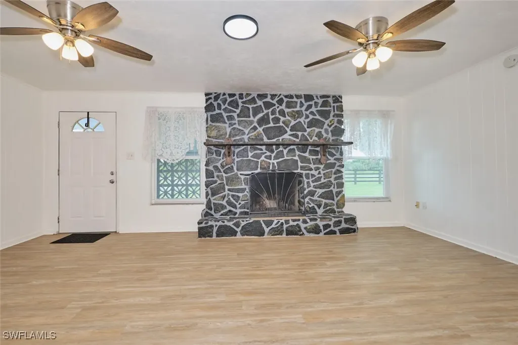 8678 County Road 78 Fort Denaud FL 33935