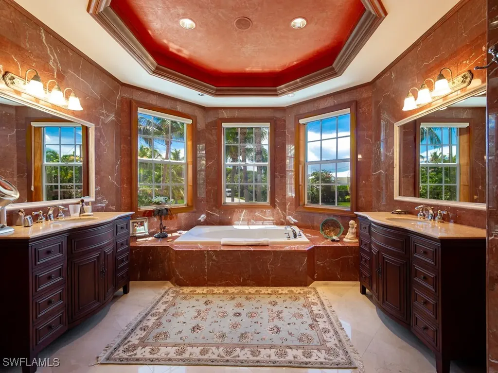 1158 Golden Olive Court Sanibel FL 33957