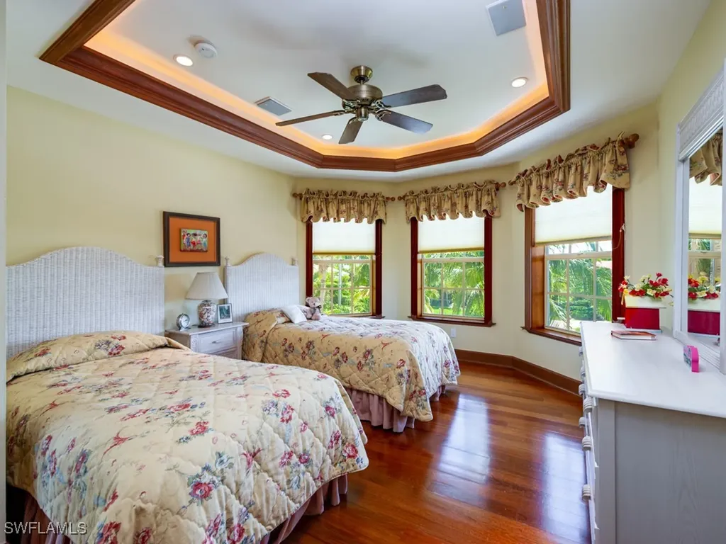 1158 Golden Olive Court Sanibel FL 33957