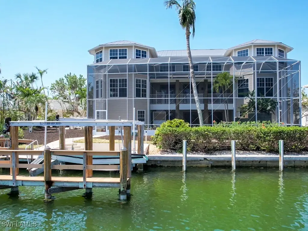 1158 Golden Olive Court Sanibel FL 33957