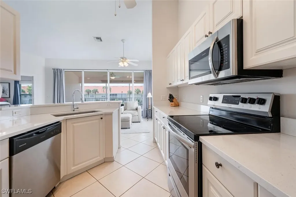5230 Birmingham Drive Naples FL 34110
