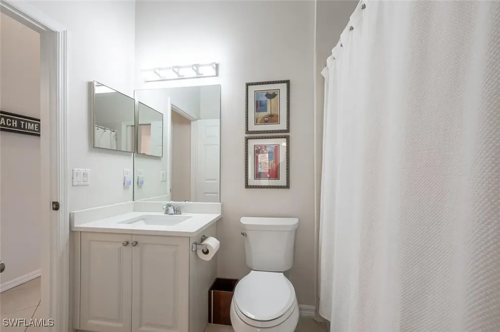 5230 Birmingham Drive Naples FL 34110