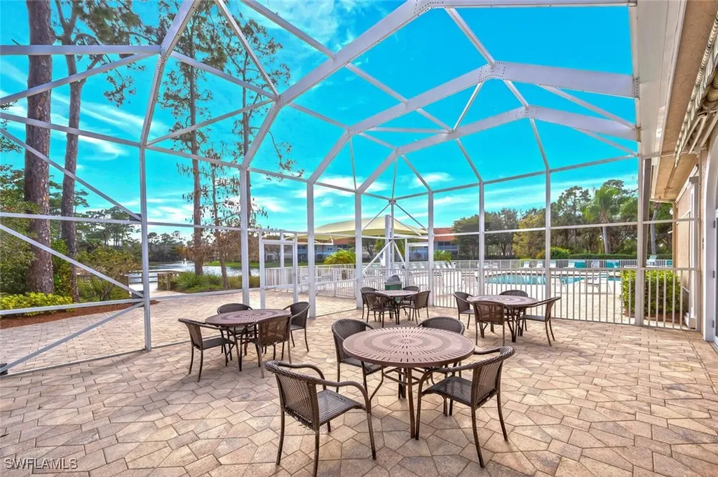 5230 Birmingham Drive Naples FL 34110