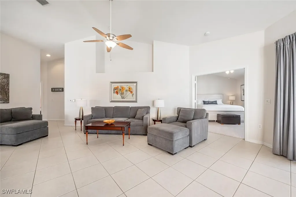 5230 Birmingham Drive Naples FL 34110