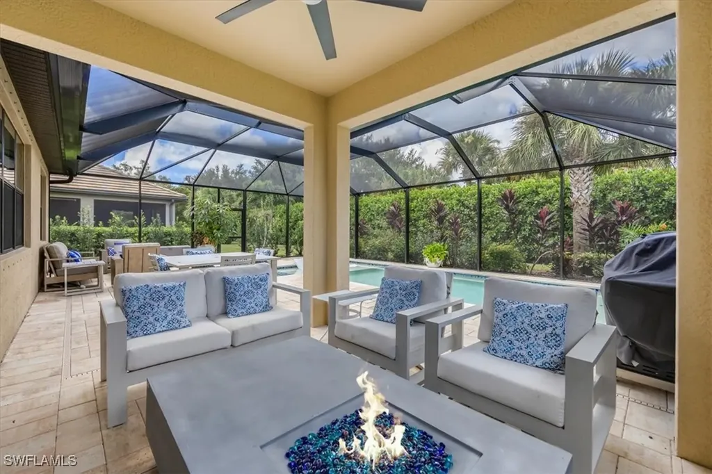 7256 Live Oak Drive Naples FL 34114