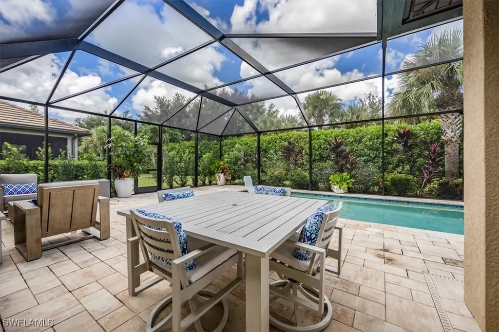 7256 Live Oak Drive Naples FL 34114