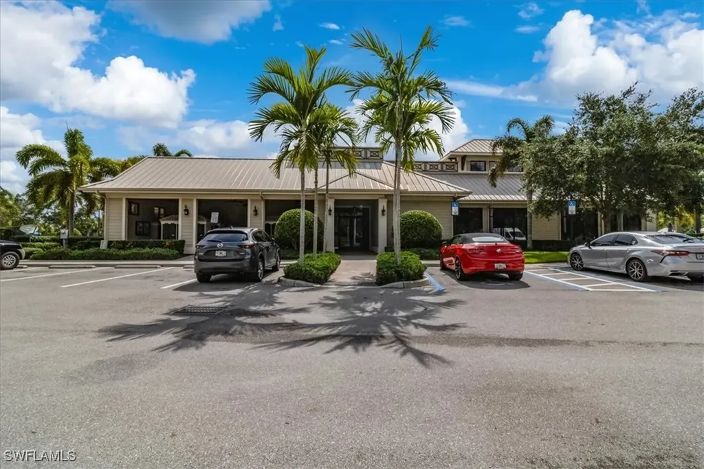 7256 Live Oak Drive Naples FL 34114