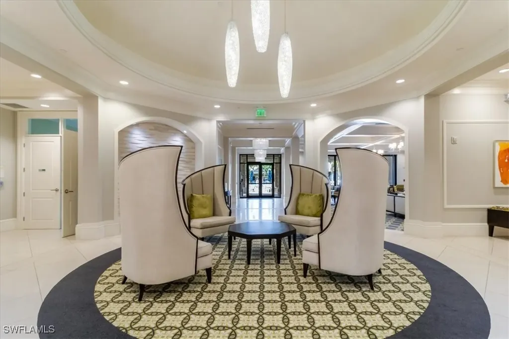 7256 Live Oak Drive Naples FL 34114