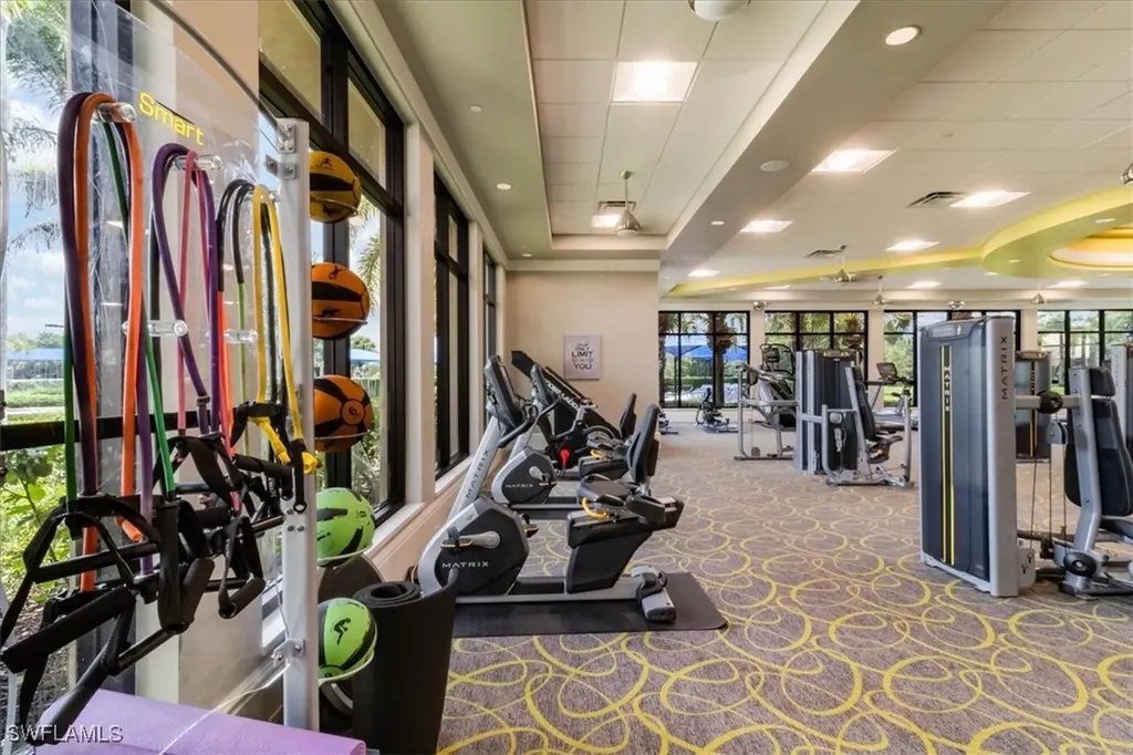 7256 Live Oak Drive Naples FL 34114