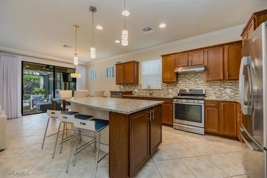 7256 Live Oak Drive Naples FL 34114