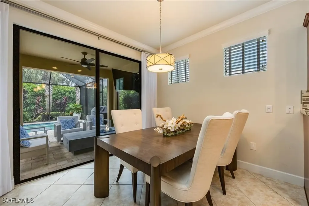 7256 Live Oak Drive Naples FL 34114