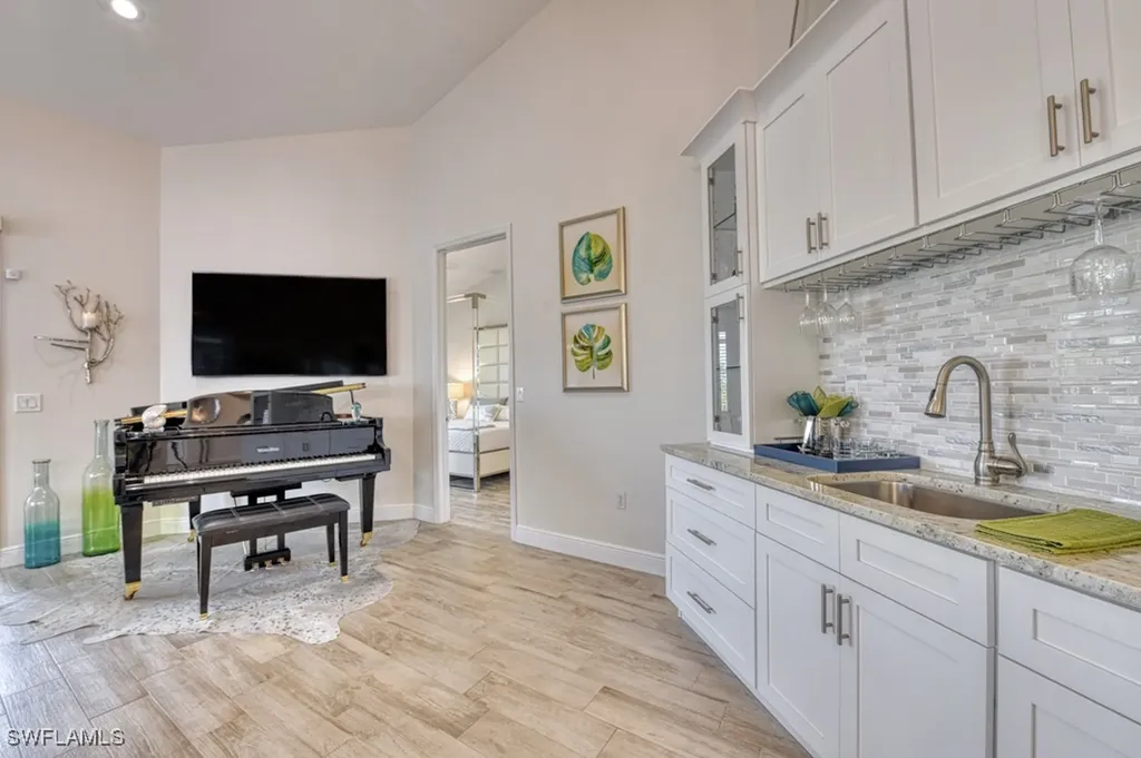 201 Lenell Road Fort Myers Beach FL 33931