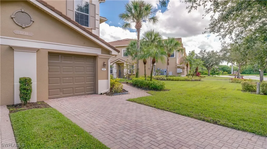 3230 Cottonwood Bend Fort Myers FL 33905