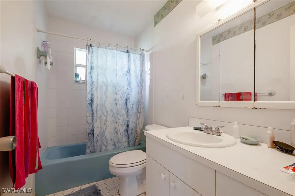 1208 Barnsdale Street Lehigh Acres FL 33936