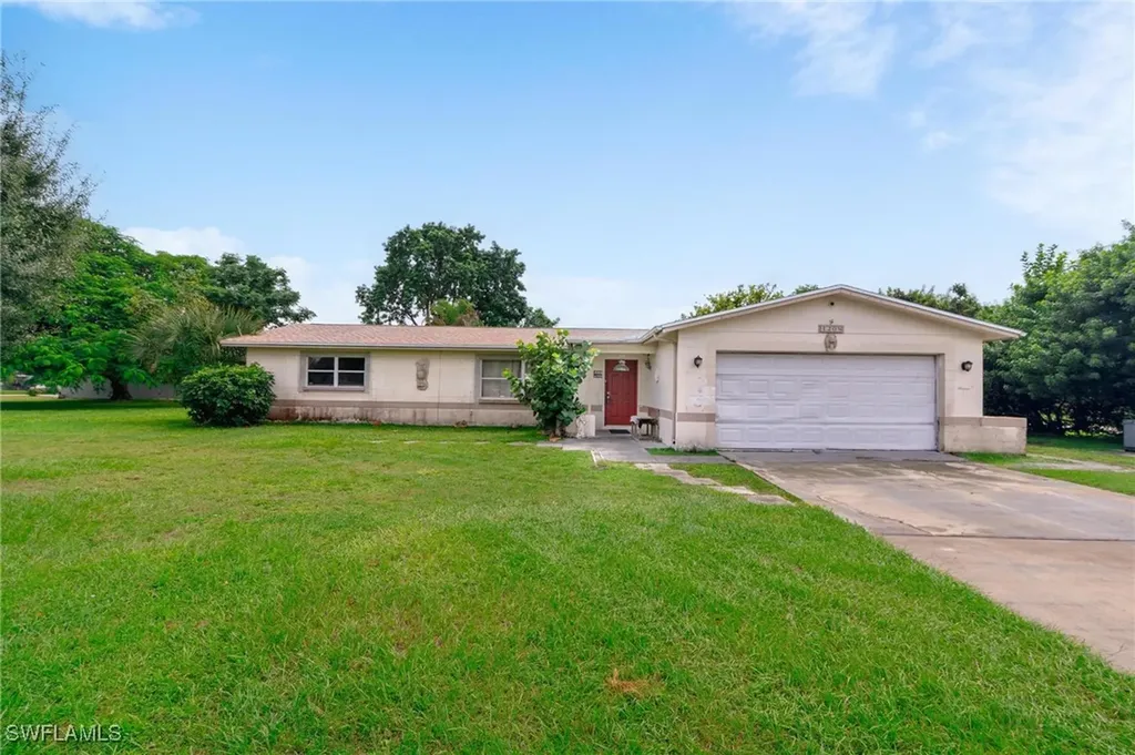 1208 Barnsdale Street Lehigh Acres FL 33936