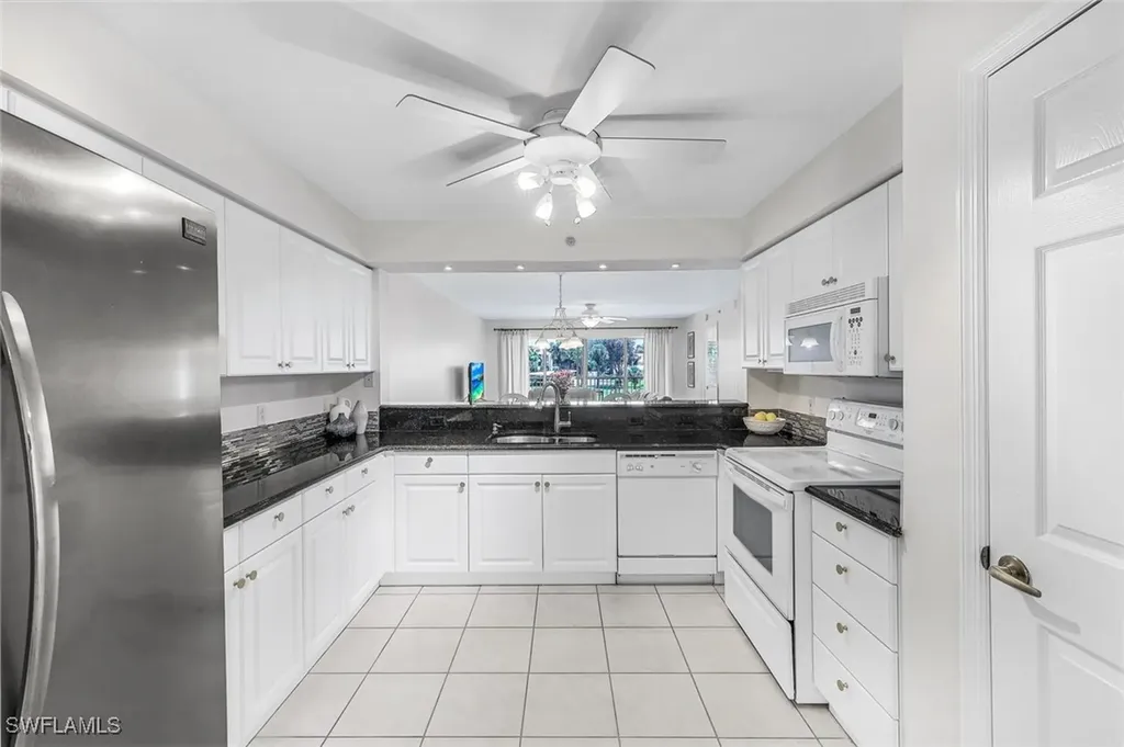 1100 Eastham Way Naples FL 34104