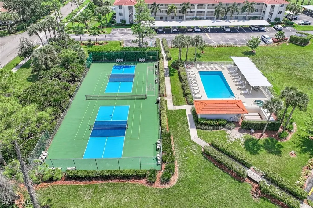 1100 Eastham Way Naples FL 34104