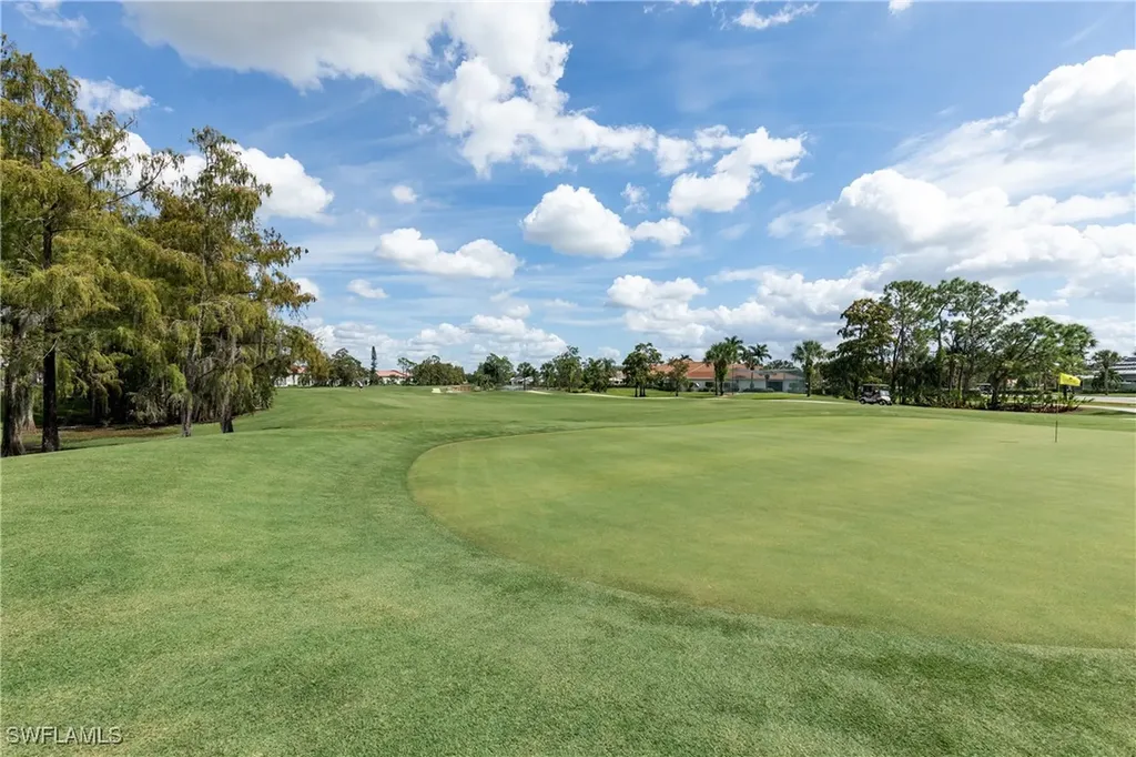 1100 Eastham Way Naples FL 34104