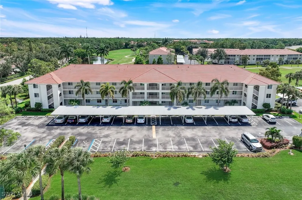 1100 Eastham Way Naples FL 34104