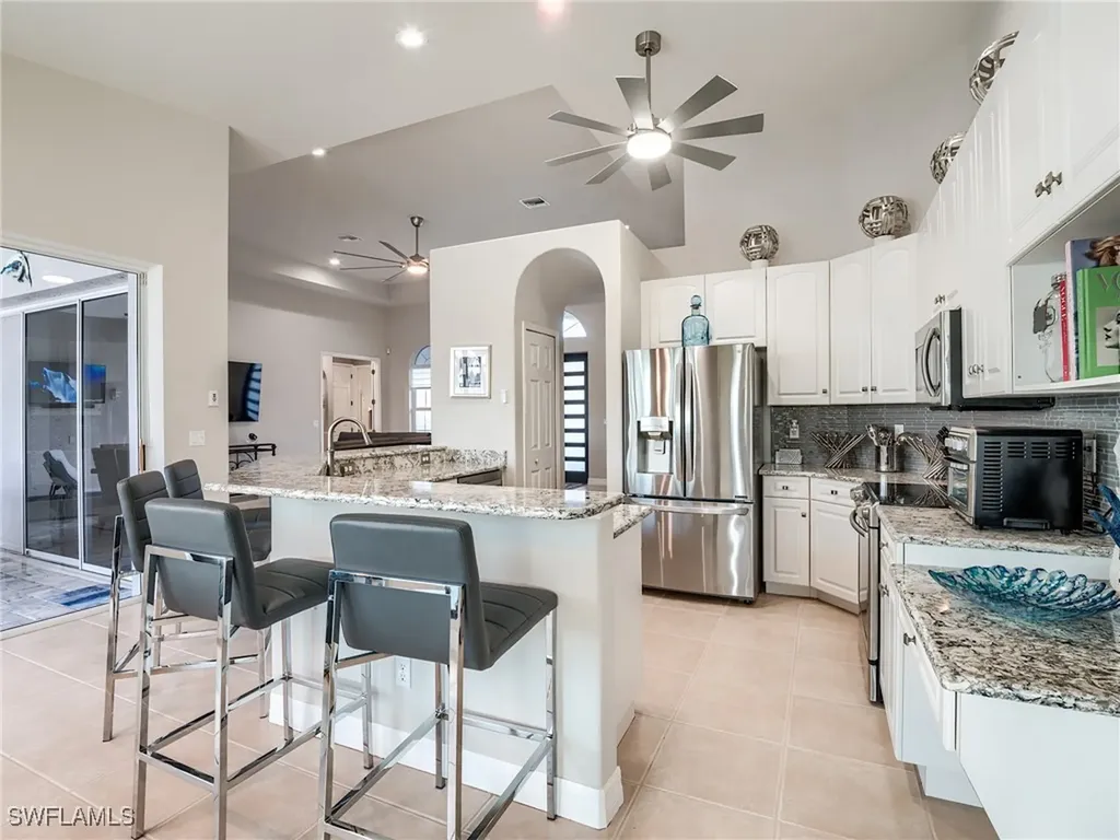 4007 SW 27th Court Cape Coral FL 33914