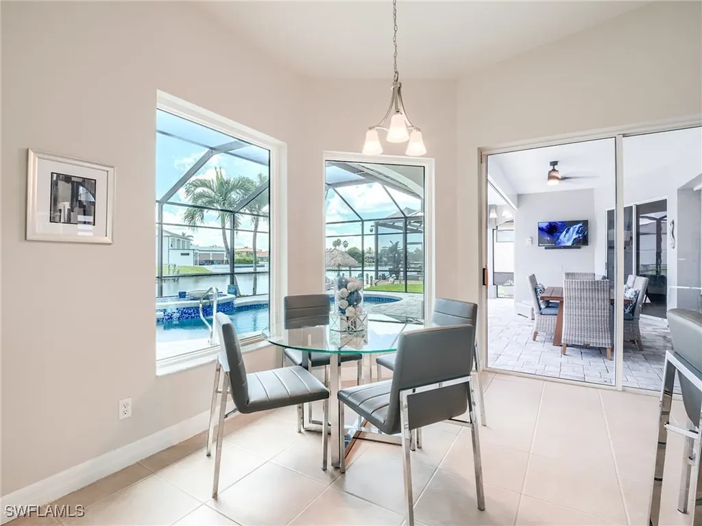 4007 SW 27th Court Cape Coral FL 33914
