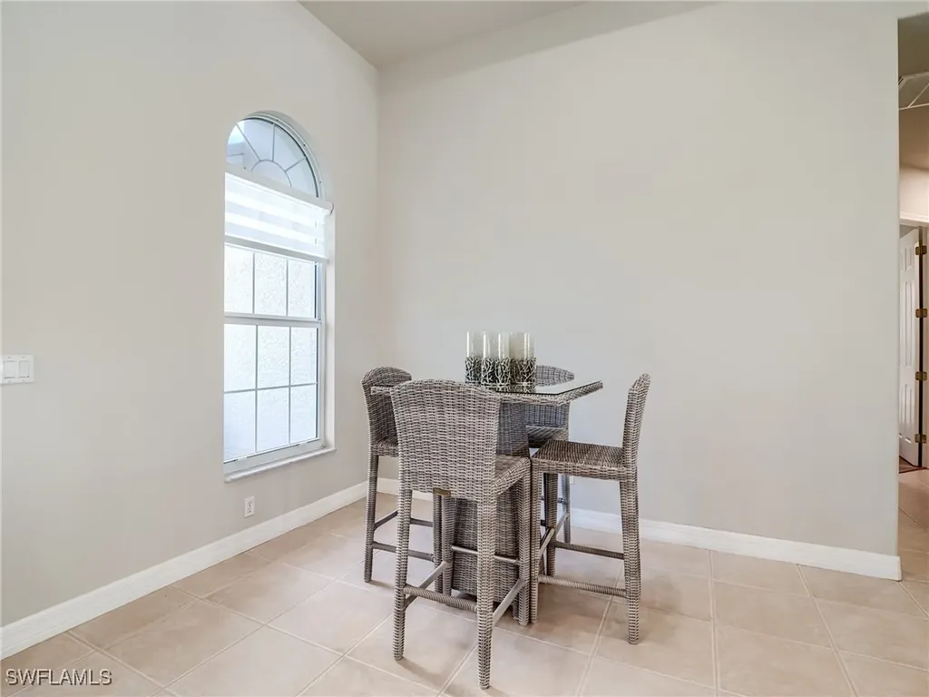 4007 SW 27th Court Cape Coral FL 33914