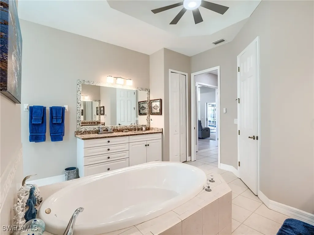4007 SW 27th Court Cape Coral FL 33914