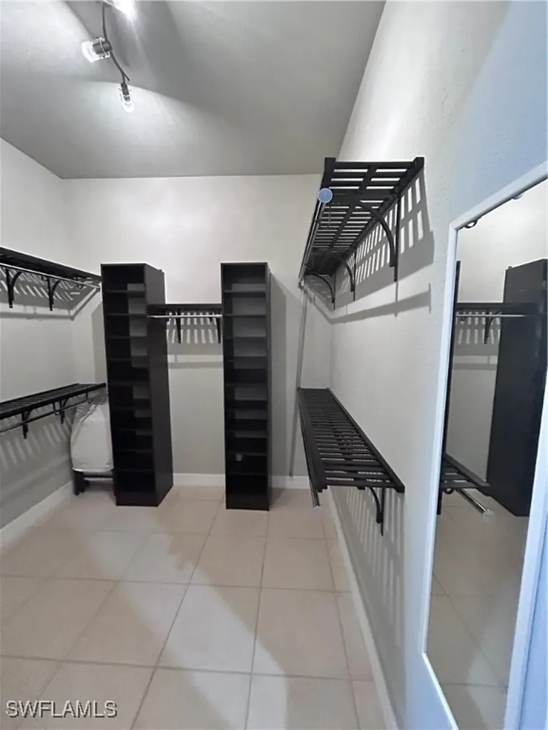 4007 SW 27th Court Cape Coral FL 33914