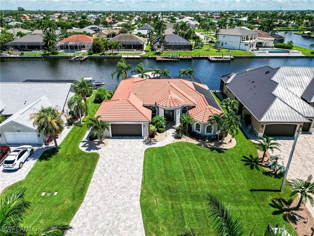 4007 SW 27th Court Cape Coral FL 33914