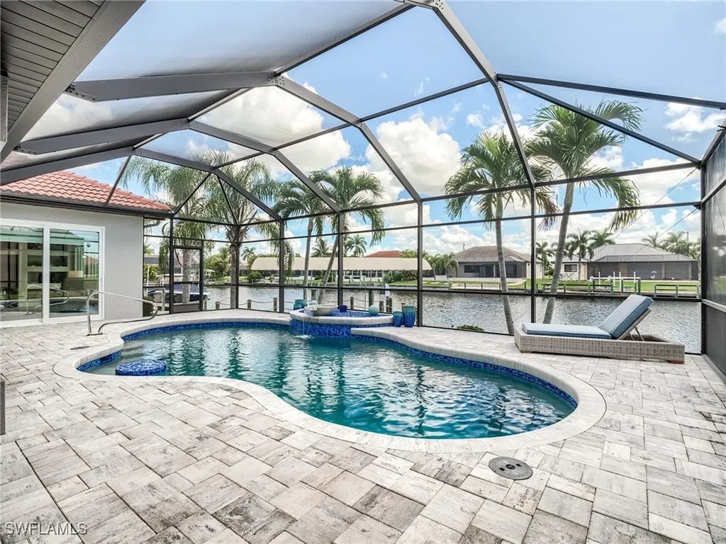 4007 SW 27th Court Cape Coral FL 33914