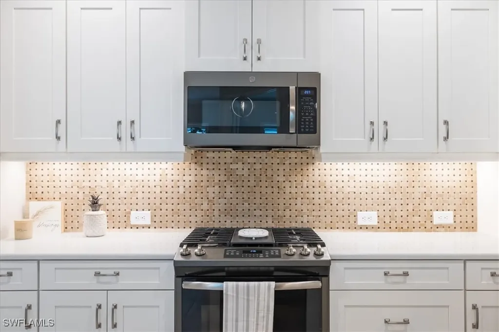 11787 Solano Drive N Fort Myers FL 33966