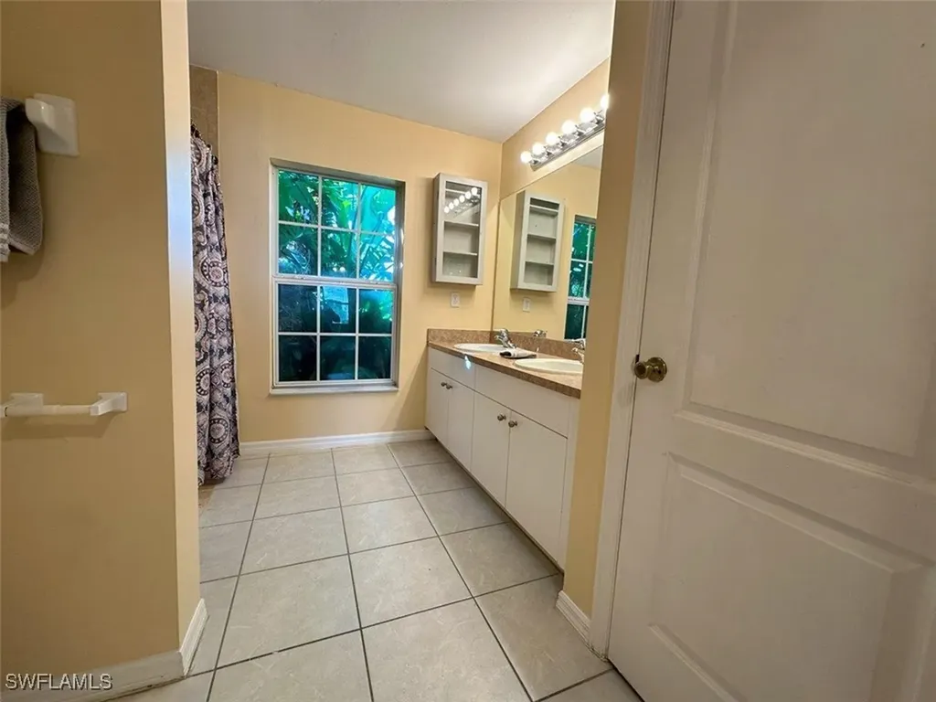 2119 NW 15th Street Cape Coral FL 33993